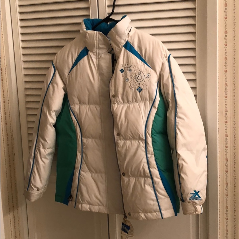White zeroxposur Jacket